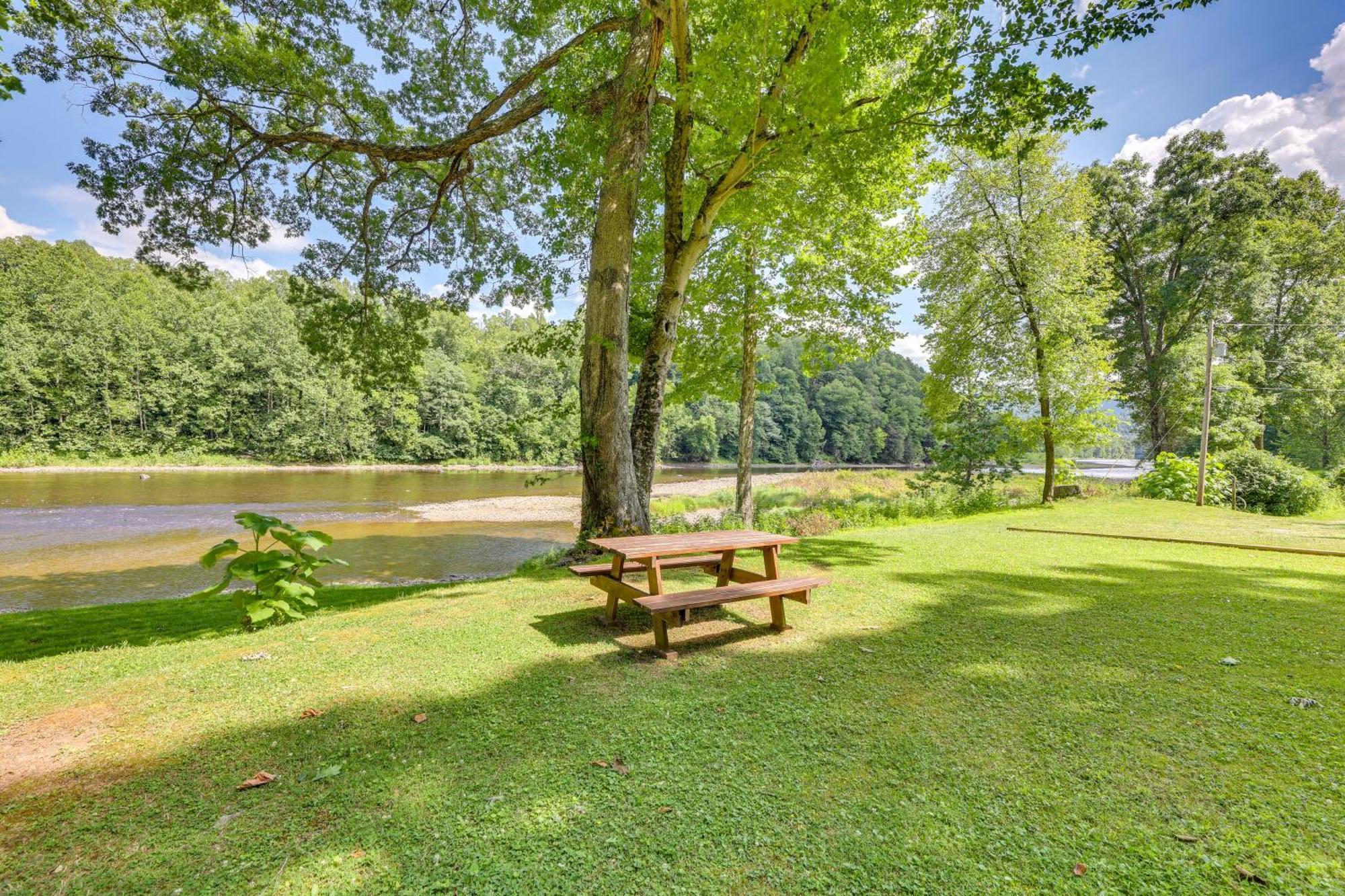 Charming Parsons Cabin With Grill On The Cheat River Ngoại thất bức ảnh